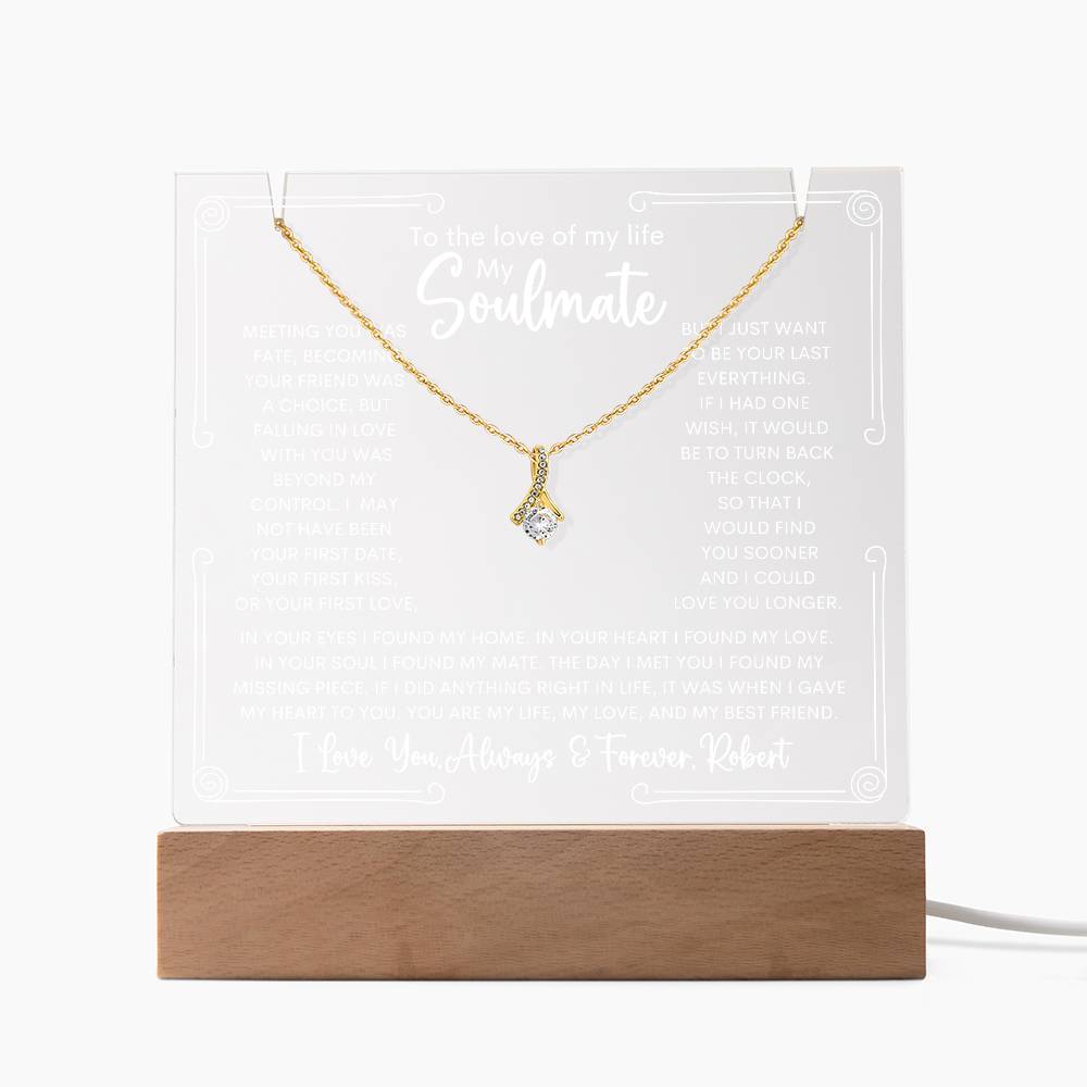 Alluring Beauty Pendant Necklace