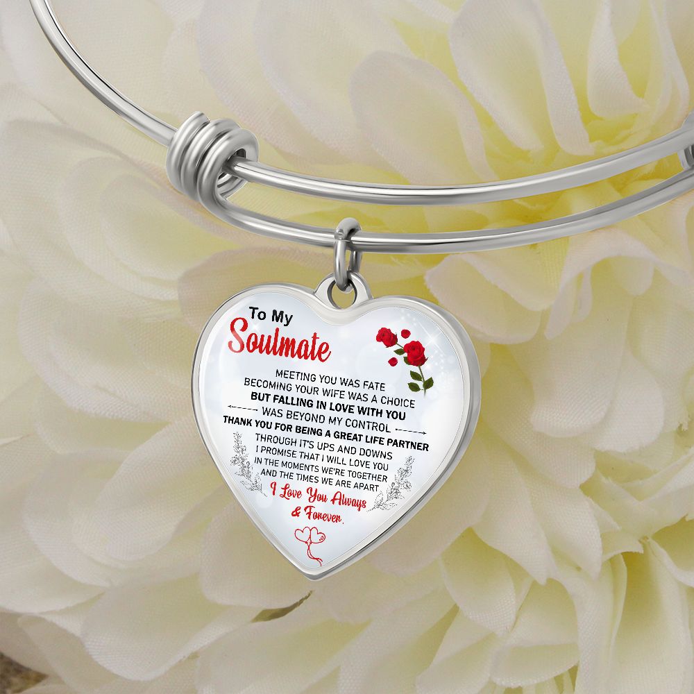 Soulmate, Heart Bangle