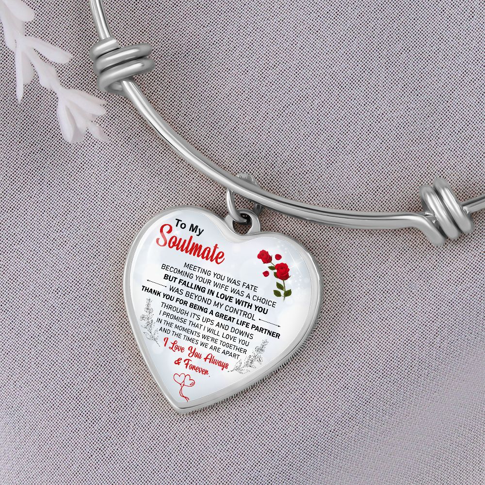 Soulmate, Heart Bangle