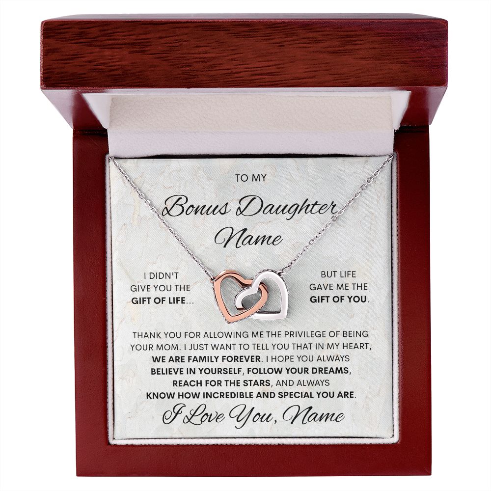 Bonus Daughter, Interlocking Hearts Necklace
