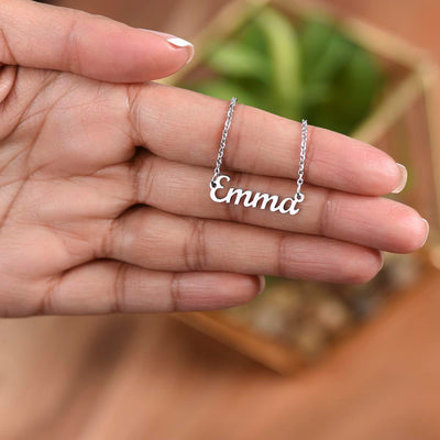 Daughter, Beautiful Young Woman, Name Necklace, Holiday